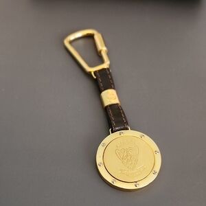 Vintage Gucci Gold and Brown Key Holder W Box